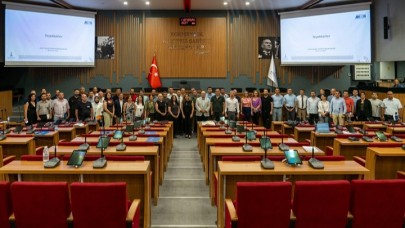 İzmir Yangınlara Karşı Kenetlendi