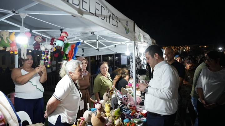 Torbalı’da Gece Pazarı Açıldı: