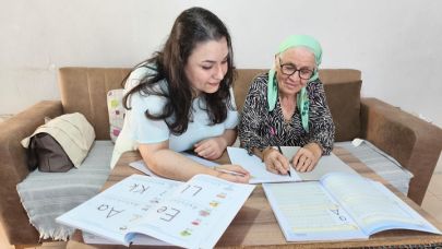 Şehit Annesinin Okuma Yazma İsteğine Anında Karşılık