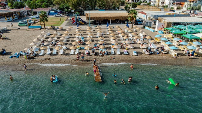 Seferihisar’a Yeni Nefes: Ürkmez Sosyal Tesisi Açıldı