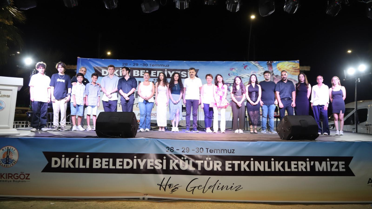 Dikili’de Sanatla Dolu 3 Gün