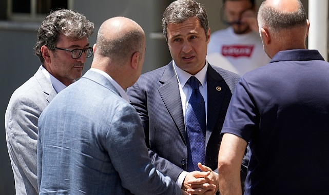 CHP’den İzmir Büyükşehir’e Yolsuzluk Soruşturmasına Destek