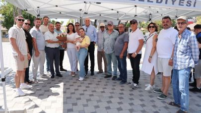 Foça’nın Örnek Kooperatifi Bağarası’nda Yeni Satış Noktası Açtı