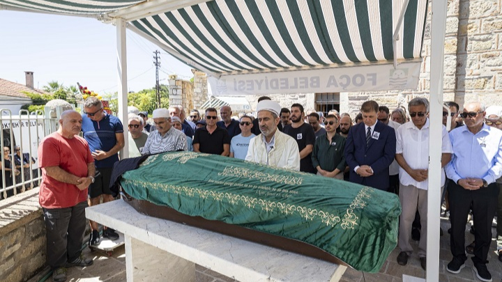 Foça'da Acı Veda