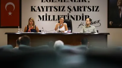 Efes Selçuk’tan Sokak Hayvanlarına Mama Parkuru
