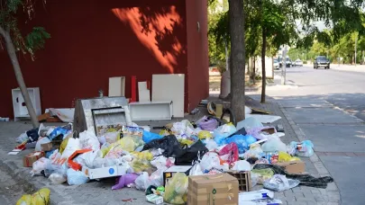 Karşıyaka’da Çöp Tepkisi