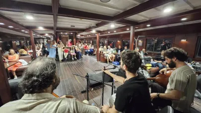 Körfez’de Rembetiko Gecesi