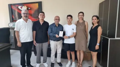 LGS de Türkiye Birincisi Çiğli'nin gururu oldu