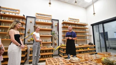 Bornova’da Atalık Tohumlar Geleceğe Taşınıyor
