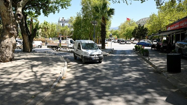 Pınar Caddesi Yenileniyor