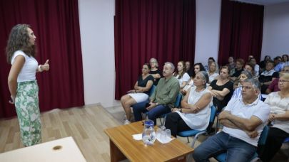 Konak’ta Kuşaklararası İletişim Semineri