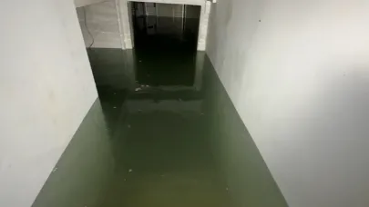 Bodrum’da Patlayan Su Hattı İş Yerini Sular Altında Bıraktı