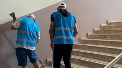 Alaşehir’de hükümlüler okulları yeniledi