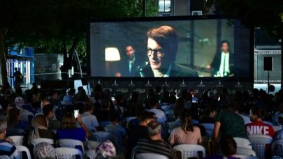 Çiğli’de Yaz Coşkusu: Müzik, Tiyatro ve Atölyeler