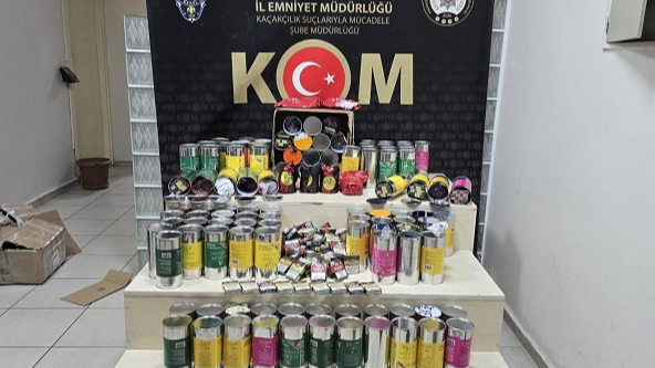 İzmir’de kaçakçılık operasyonu: 21 kişi hakkında işlem