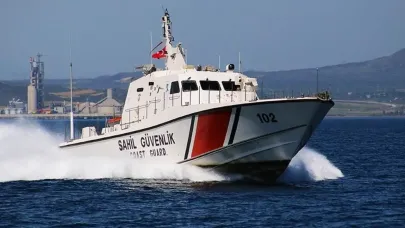 İzmir’de Gemiden Düşen Personel Hayatını Kaybetti