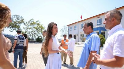 Çeşme’de okullara belediye desteği