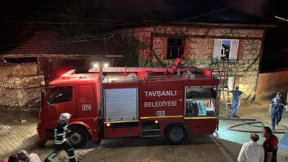 Kütahya’da Köy Yangını: 4 Ev Kullanılamaz Hale Geldi