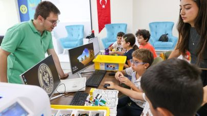 Buca’da robotik kodlama eğitimine yoğun ilgi