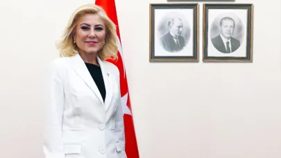 Şebnem Bursalı’dan 30 Ağustos Zafer Bayramı Mesajı
