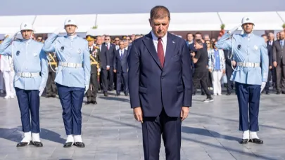 İzmir’de 30 Ağustos Zafer Bayramı törenle kutlandı