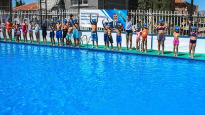 İzmirli Miniklere Yaz Sporlarında Sertifika Sevinci