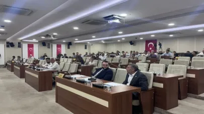 Karabağlar’da Meclis Krizi