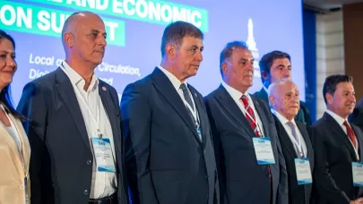 İzmir’de B40 Zirvesi Başladı