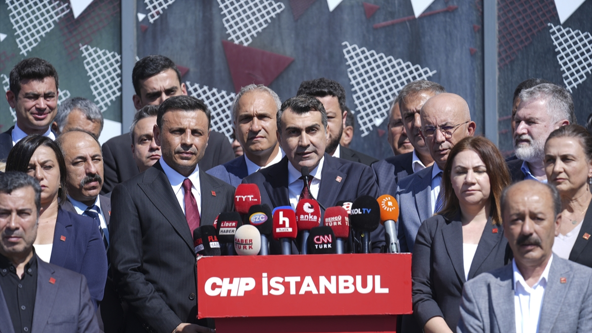 CHP’li 81 il başkanı İstanbul’da buluştu