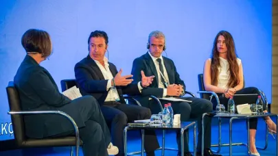 B40 Zirvesi kültürel dayanışma paneliyle sürdü