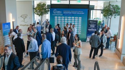 İzmir’de 14. Türkiye Rüzgar Enerjisi Kongresi başladı