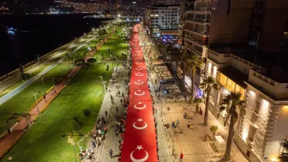 İzmir, Kurtuluşun 103. Yılını Coşkuyla Kutlayacak
