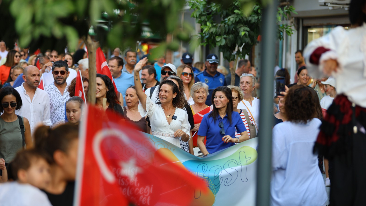 EFEST 2025 coşkuyla başladı