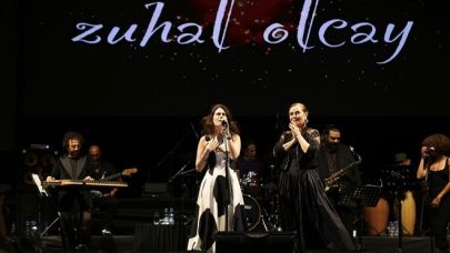 Çeşme Festivali coşkuyla başladı