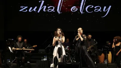 Çeşme Festivali coşkuyla başladı