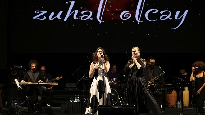 Çeşme Festivali coşkuyla başladı