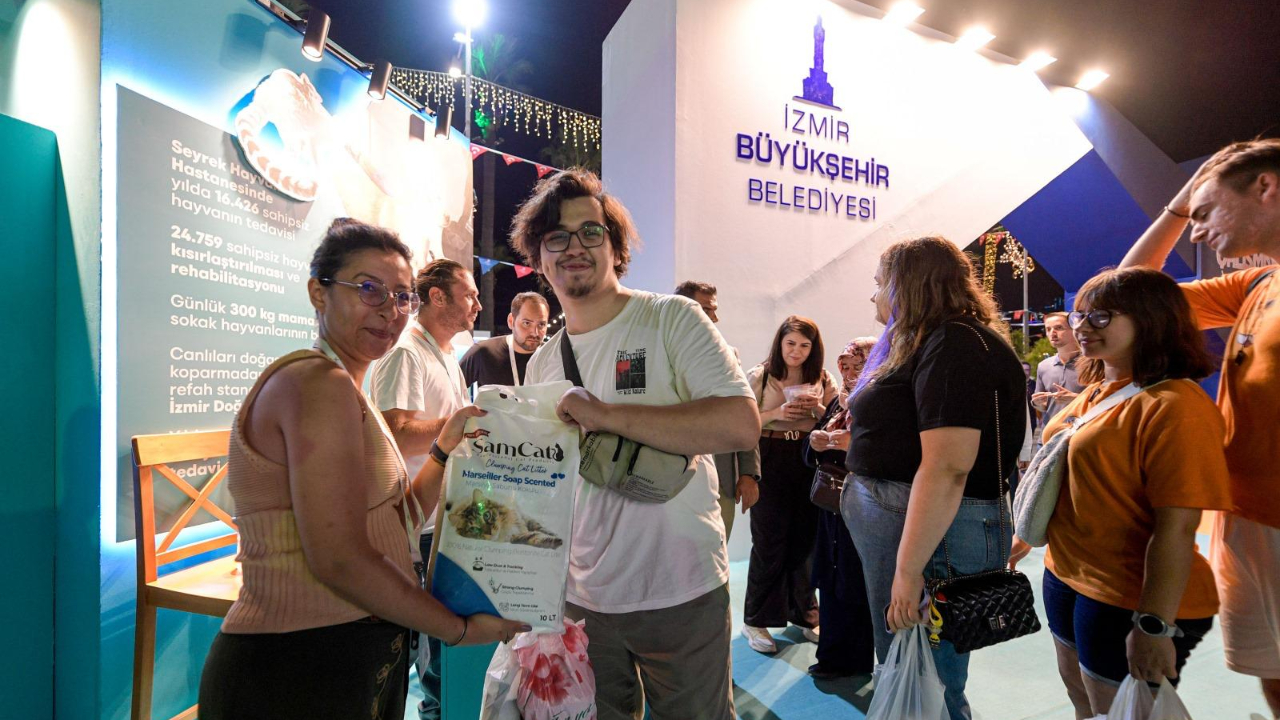 Fuarın stantları can dostları sevindiriyor