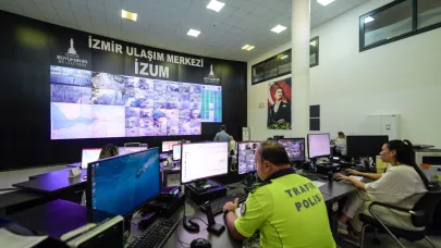 İzmir’de okul trafiği İZUM kontrolünde