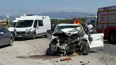 Manisa’da Zincirleme Kaza: 1 Ölü, 4 Yaralı