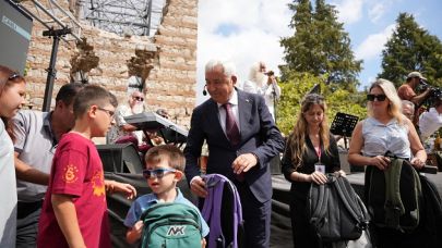 Kemalpaşa Belediyesi’nden Öğrencilere Kırtasiye Desteği