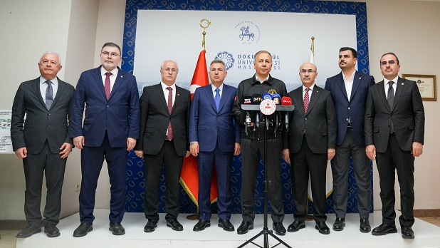 “Gençlerimizi siber dünyanın tuzaklarından korumalıyız”