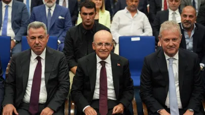 Şimşek İzmir’de İş Dünyasıyla Buluştu