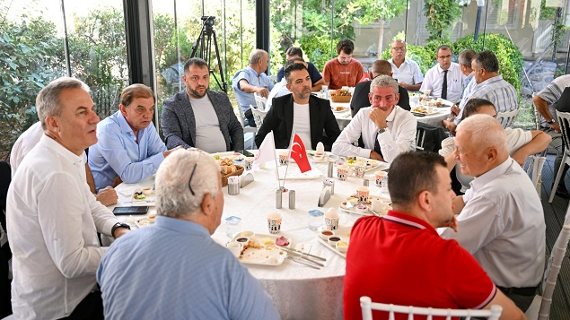 Bornova Sanayi Meclisi Dramalılar Köşkü’nde Toplandı