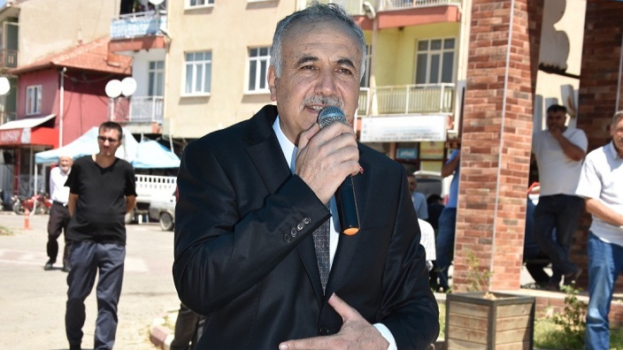 Kuşu Belediyesi’ne Bakanlıktan İş Makinesi Desteği