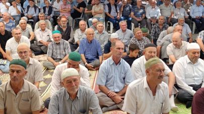Ali Fakı Hayrına Binlerce Kişi Katıldı