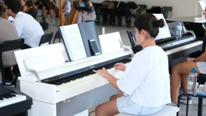 Narlıdere Çocuk Senfoni Orkestrası Yeni Döneme Başladı