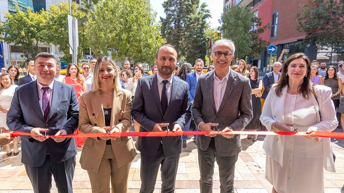 Aydem ve Gediz’den Yenilenen Şube Deneyimi