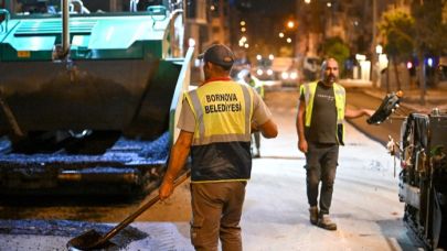 Mustafa Kemal Caddesi’nde Gece Mesaisi