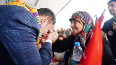 “Sındırgı ve Bigadiç’te 520’den fazla konut bir yıl içinde teslim edilecek”