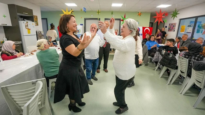 Gaziemir’de Alzheimer Merkezi Umut Oluyor